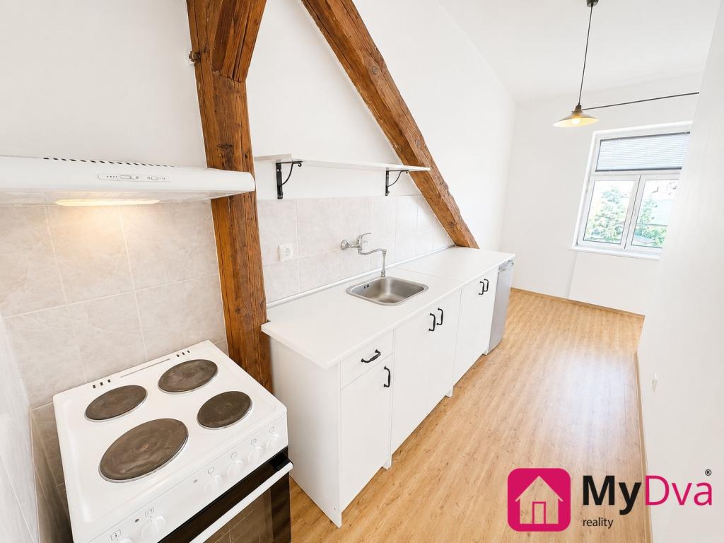 Pronájem bytu 2+kk 40 m2