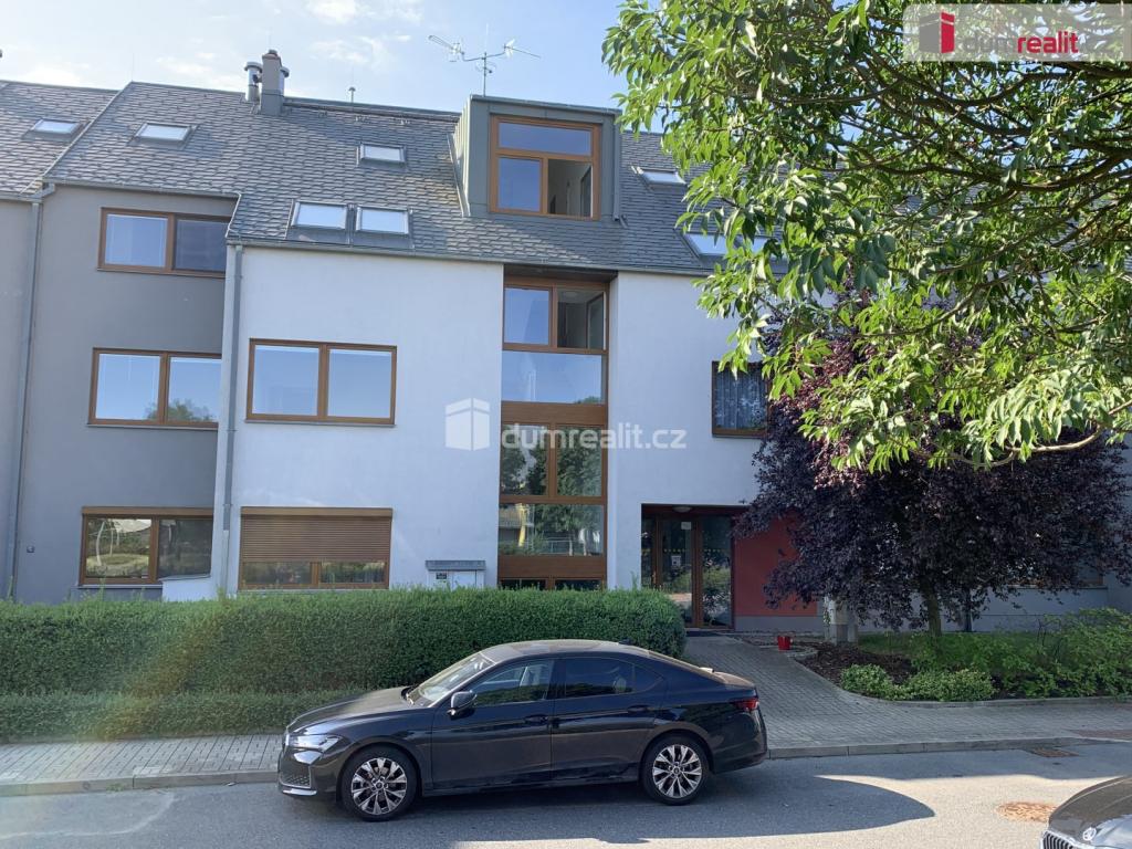 Pronájem bytu 3+kk 81 m2