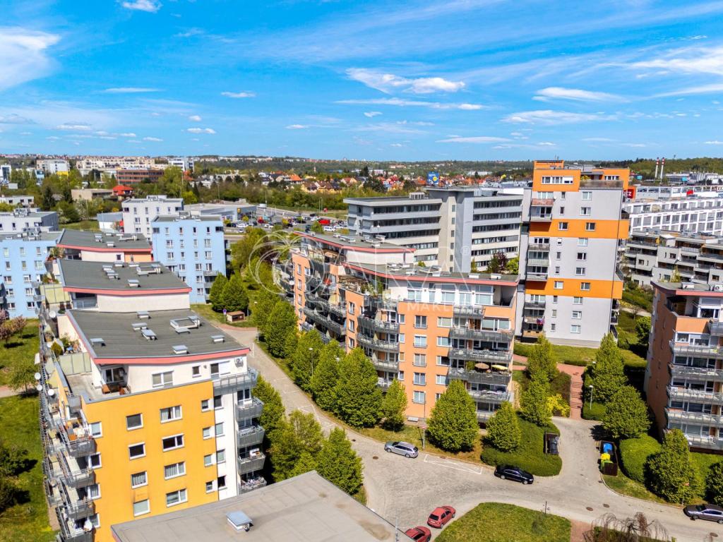 Prodej bytu 2+kk 51 m2, Praha – náhled fotky 27