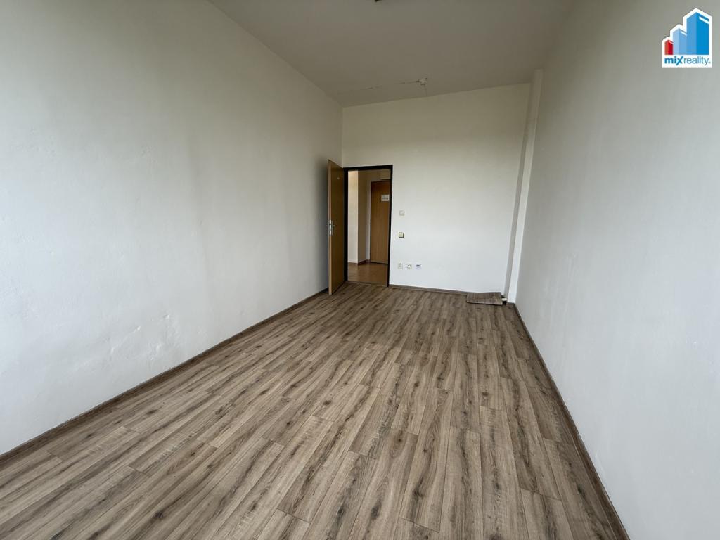 Pronájem bytu 2+1 50 m2, Strašice – náhled fotky 10