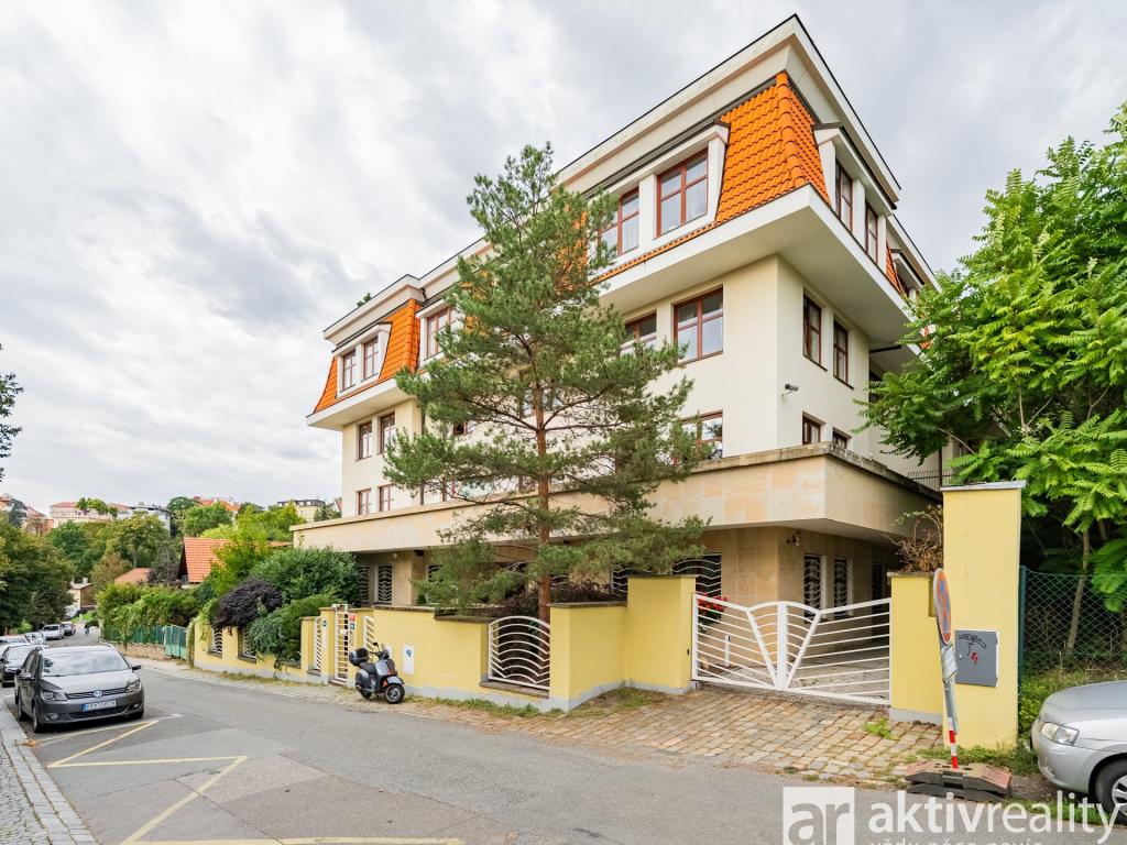 Pronájem bytu 5+kk 180 m2