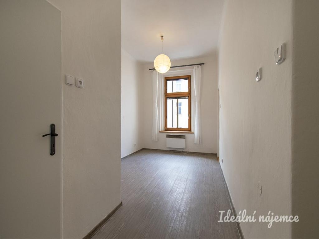 Pronájem bytu 2+kk 39 m2