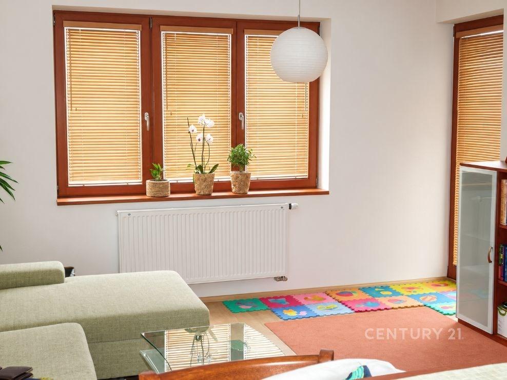 Pronájem bytu 2+kk 58 m2, Praha – náhled fotky 2