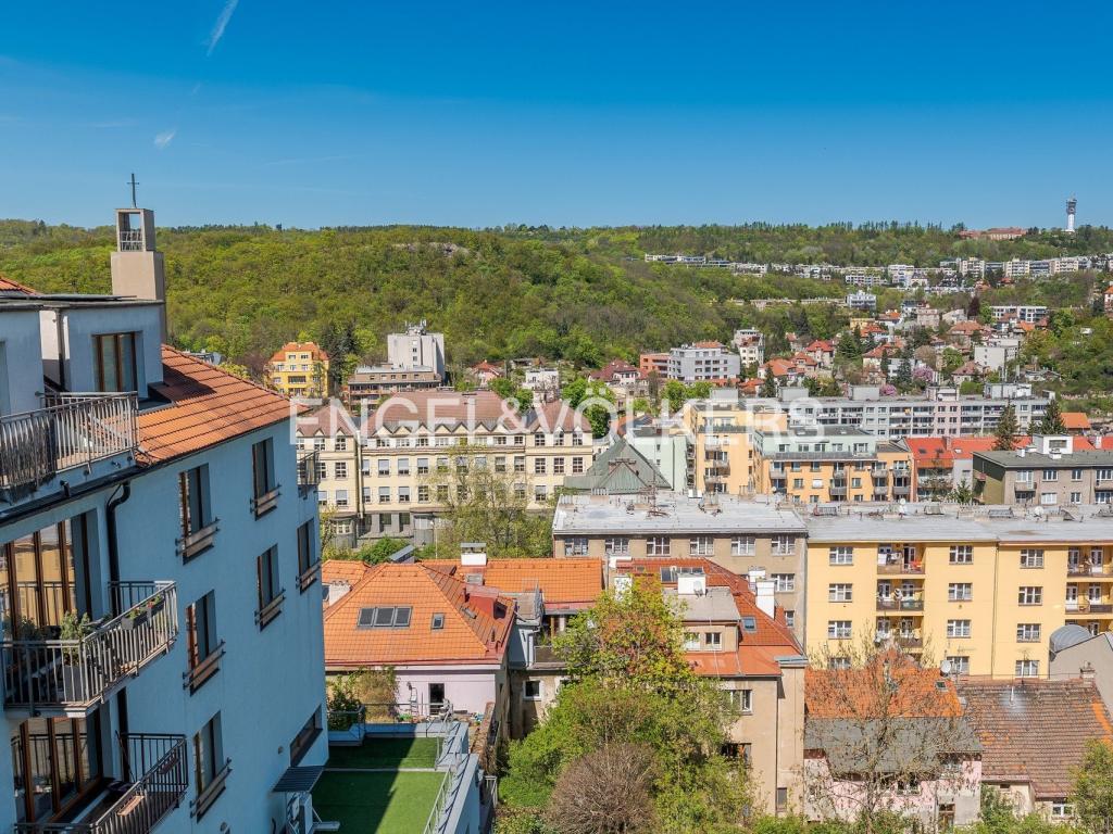 Pronájem bytu 2+kk 40 m2