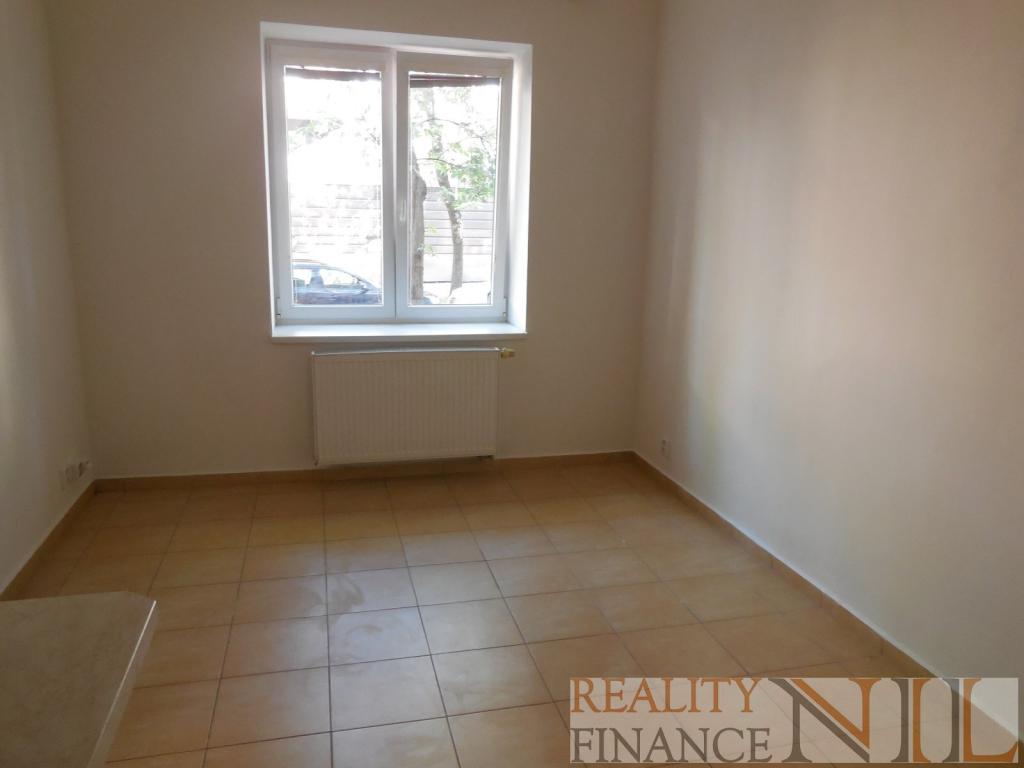 Pronájem bytu 1+kk 20 m2