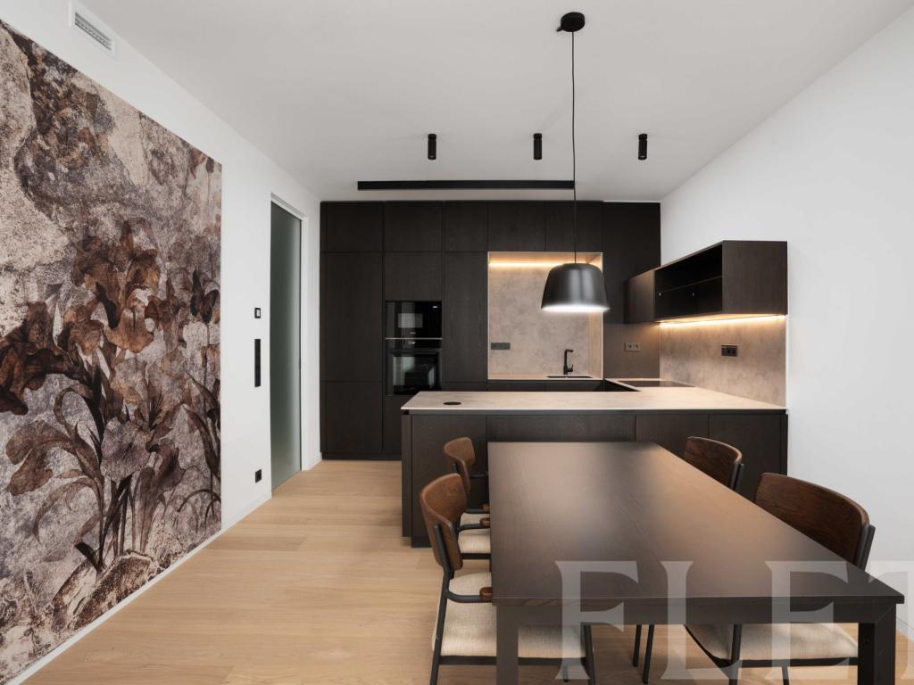 Pronájem bytu 2+kk 61 m² – pohled 4