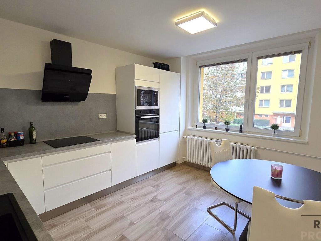 Pronájem bytu 2+1 52 m2