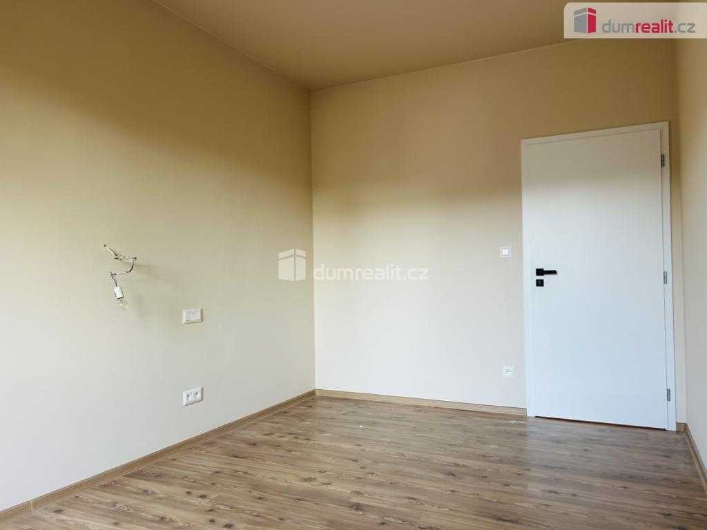 Prodej domu 120 m2, Zvěstov – náhled fotky 25