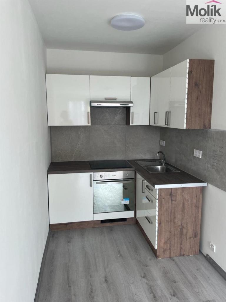 Pronájem bytu 2+kk 40 m2