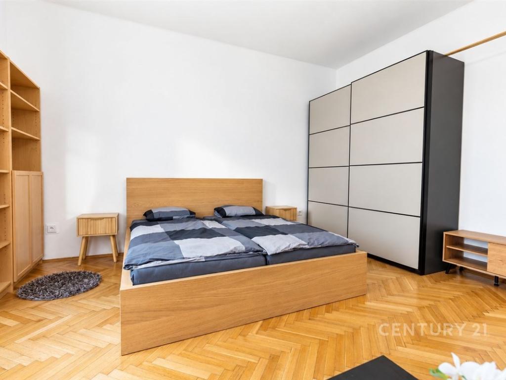 2+kk Apartment in Praha - View 2