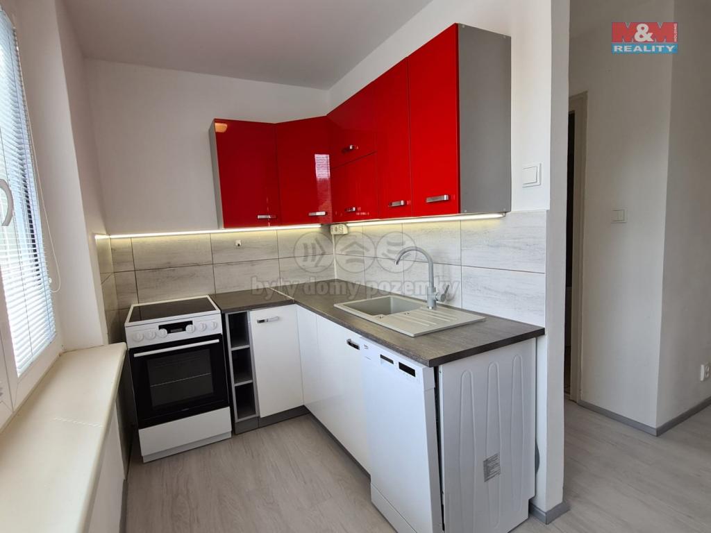 Pronajem bytu 2+1 90 m2