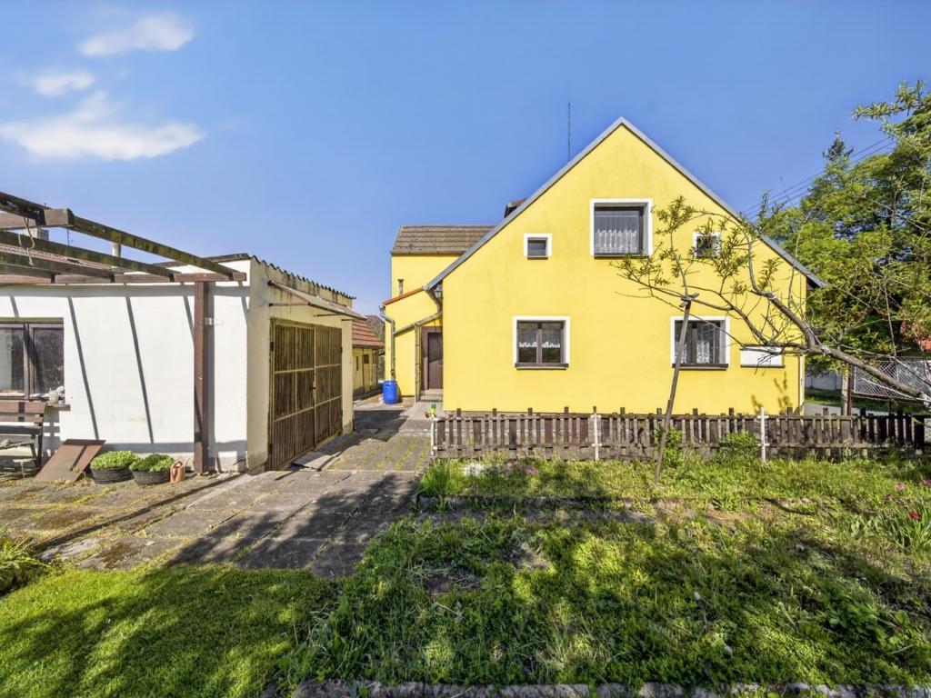 Listing 1