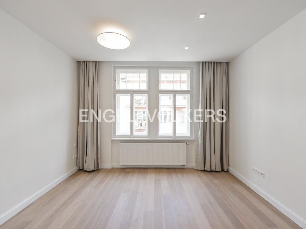 Pronájem bytu 3+kk 93 m2, Praha – náhled fotky 4