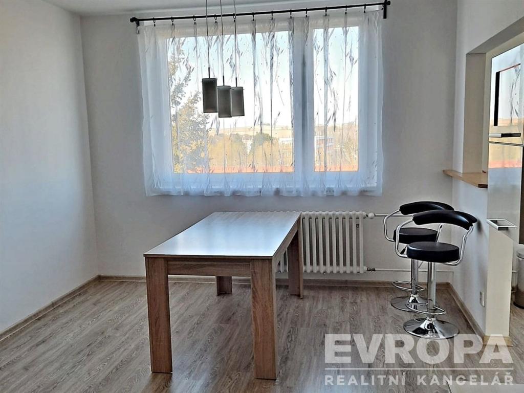 Pronájem bytu 3+1 74 m2