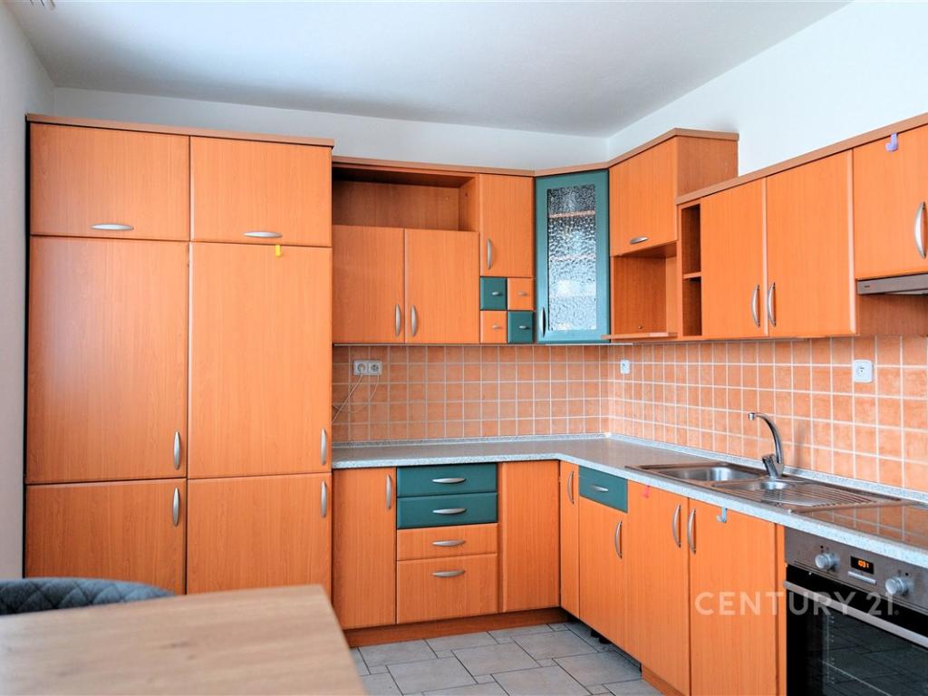 Pronájem bytu 2+kk 60 m2