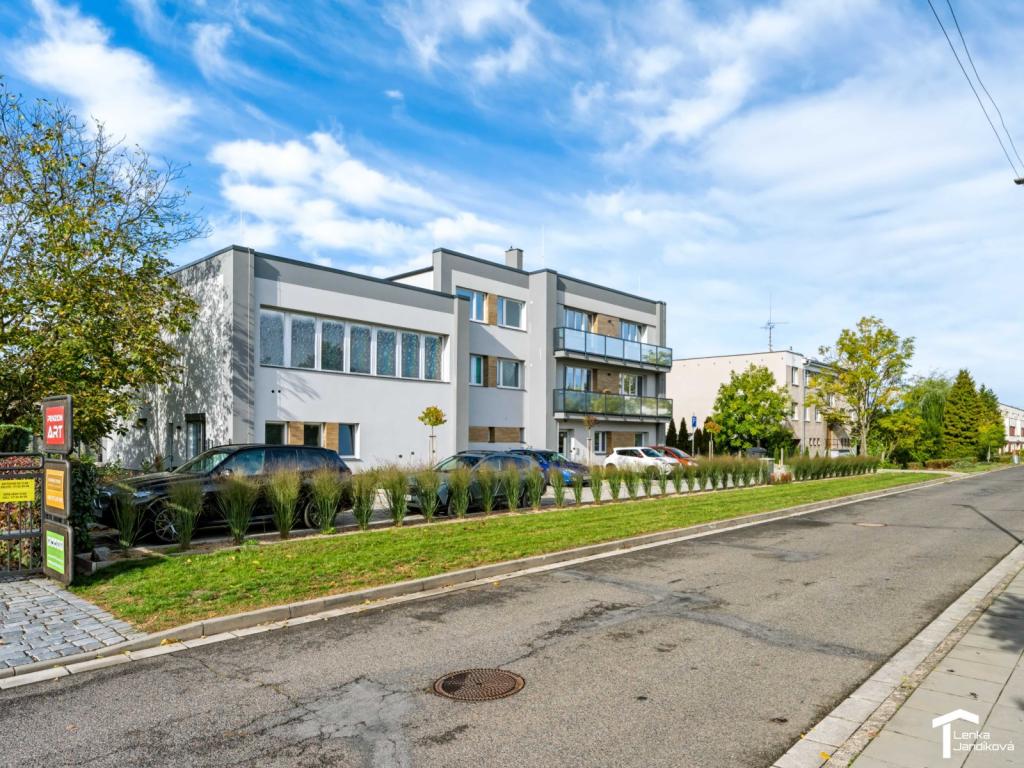 Pronájem bytu 1+kk 32 m2