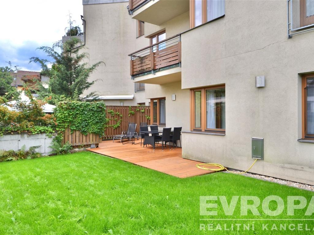 Pronájem bytu 2+kk 160 m2