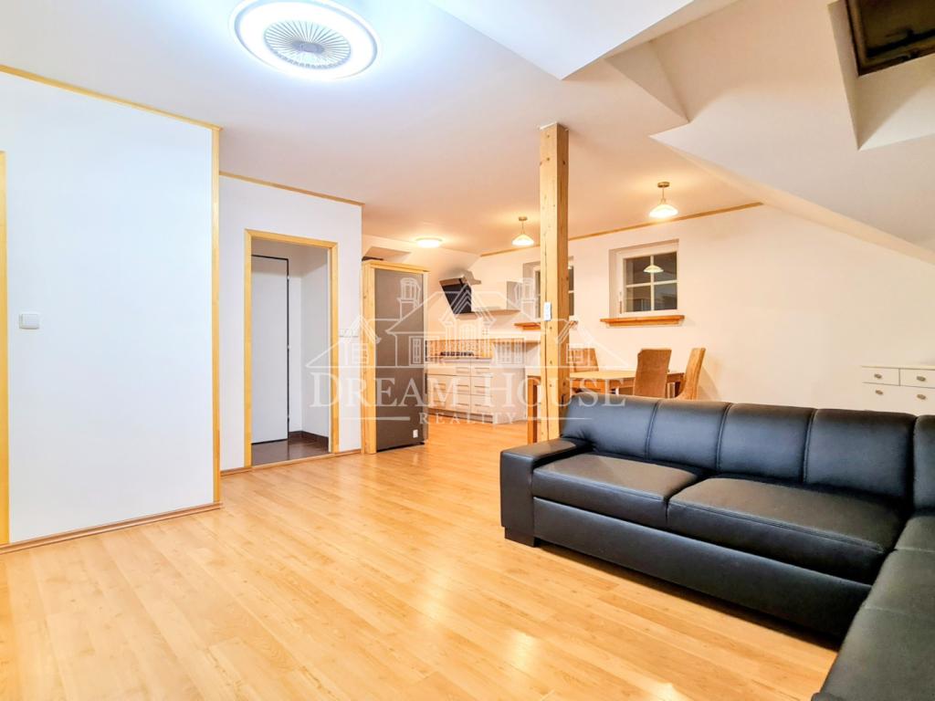 Pronájem bytu 4+kk 120 m2