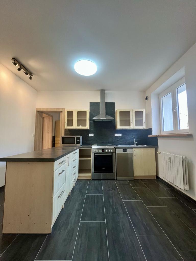 Pronájem bytu 2+1 69 m2