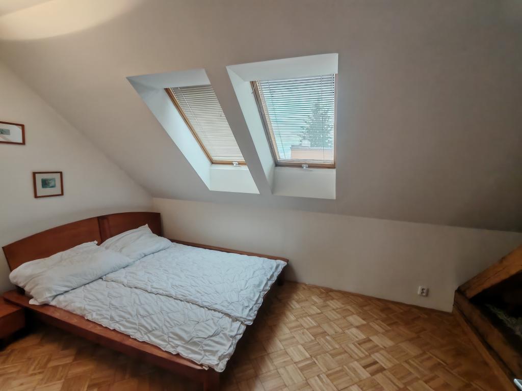Pronájem bytu 2+kk 95 m2
