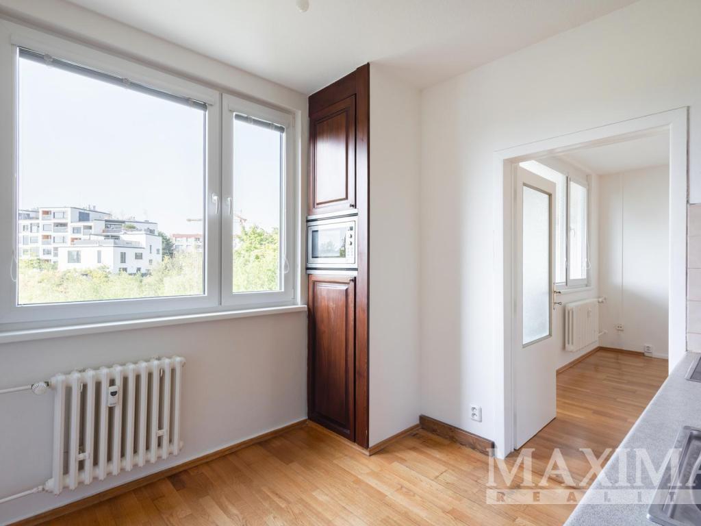 Prodej bytu 3+1 76 m2, Praha – náhled fotky 12