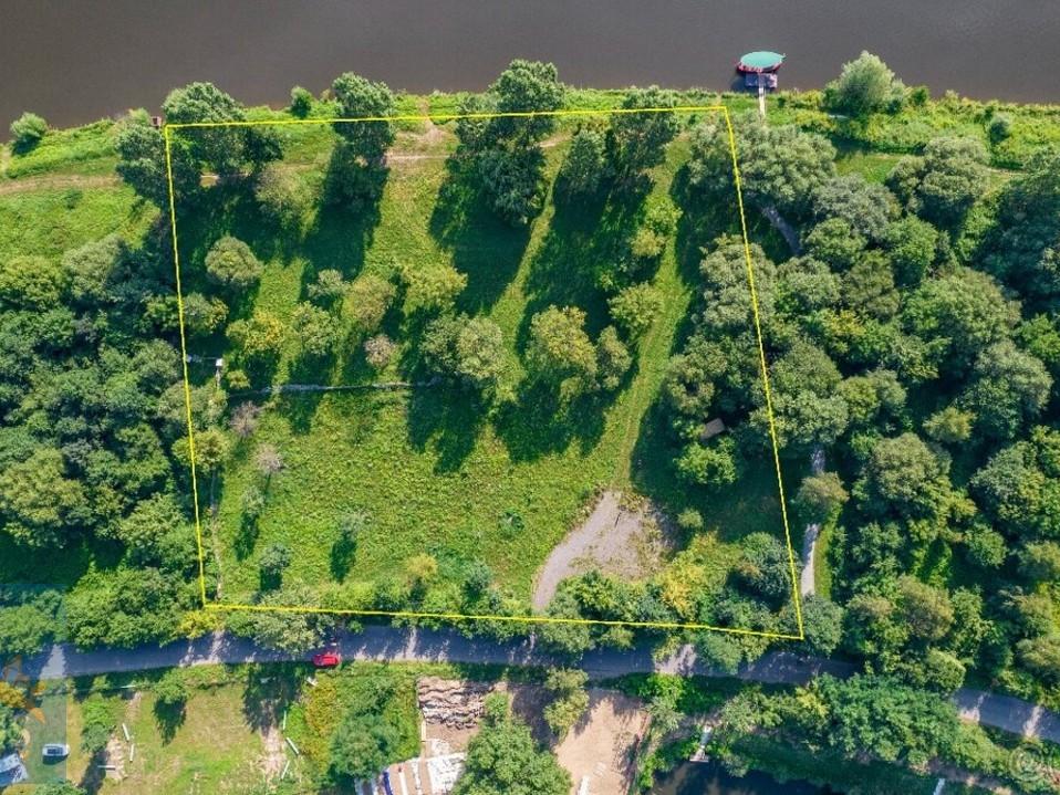 Pronájem pozemku 200 m2