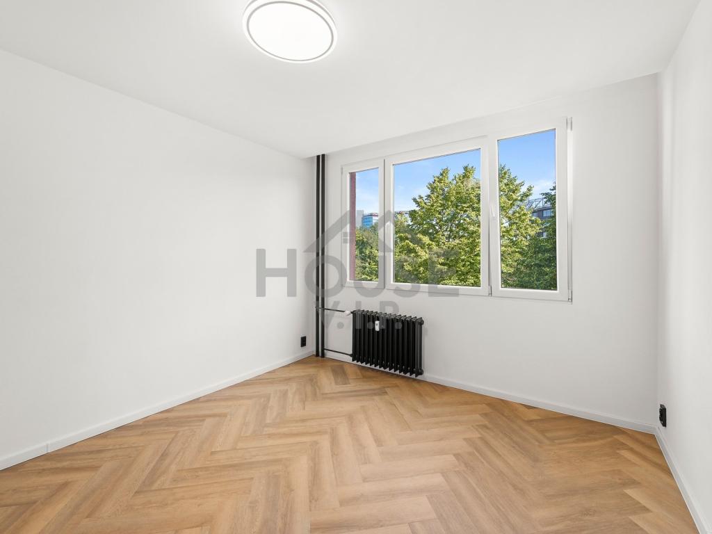 Prodej bytu 3+1 73 m2, Praha – náhled fotky 24
