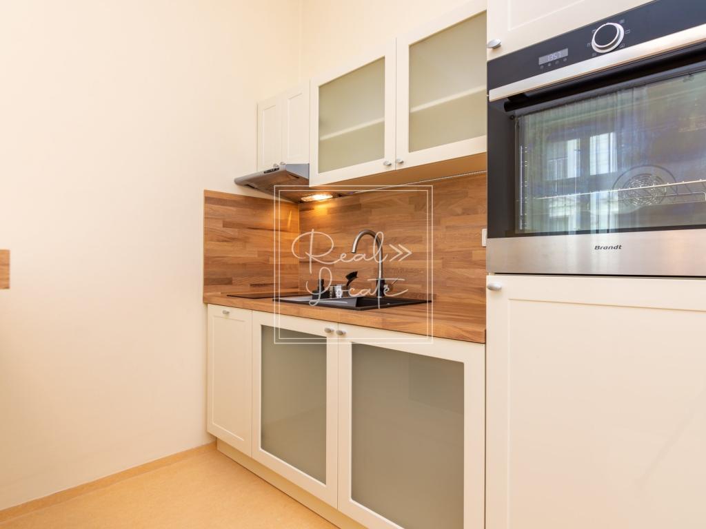 Pronájem bytu 2+kk 41 m2