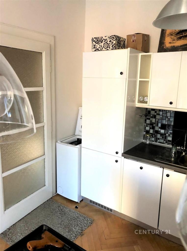 Pronájem bytu 1+kk 40 m2