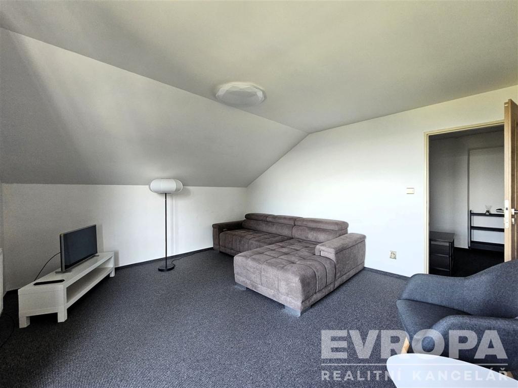 Pronájem bytu 3+1 70 m2
