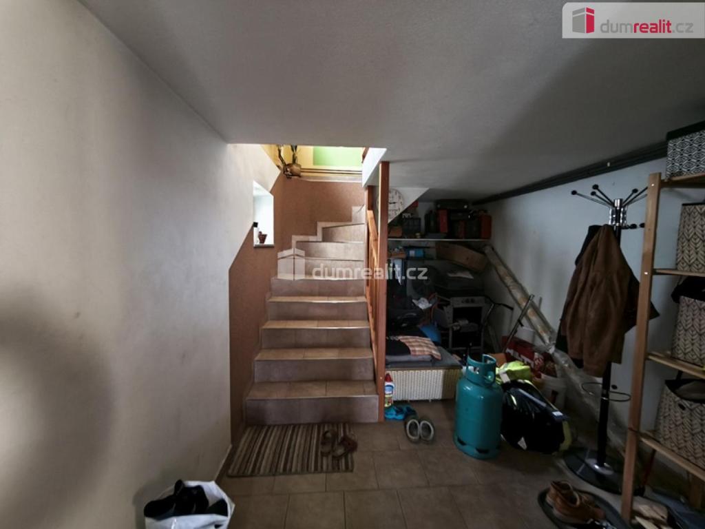 Listing 4