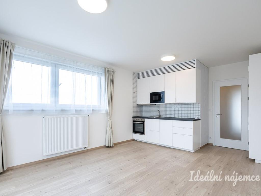 Pronájem bytu 1+kk 32 m2