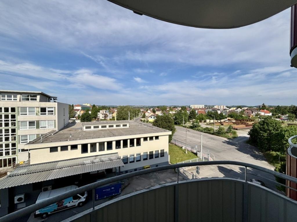 Pronájem bytu 2+kk 38 m2