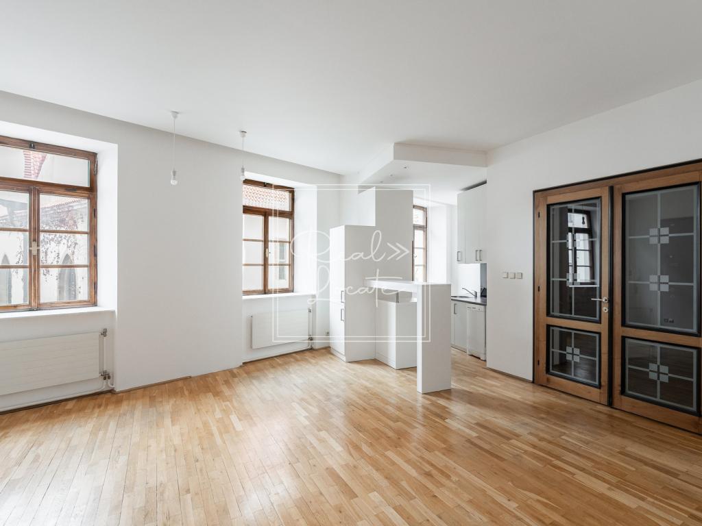 Pronájem bytu 2+kk 80 m2