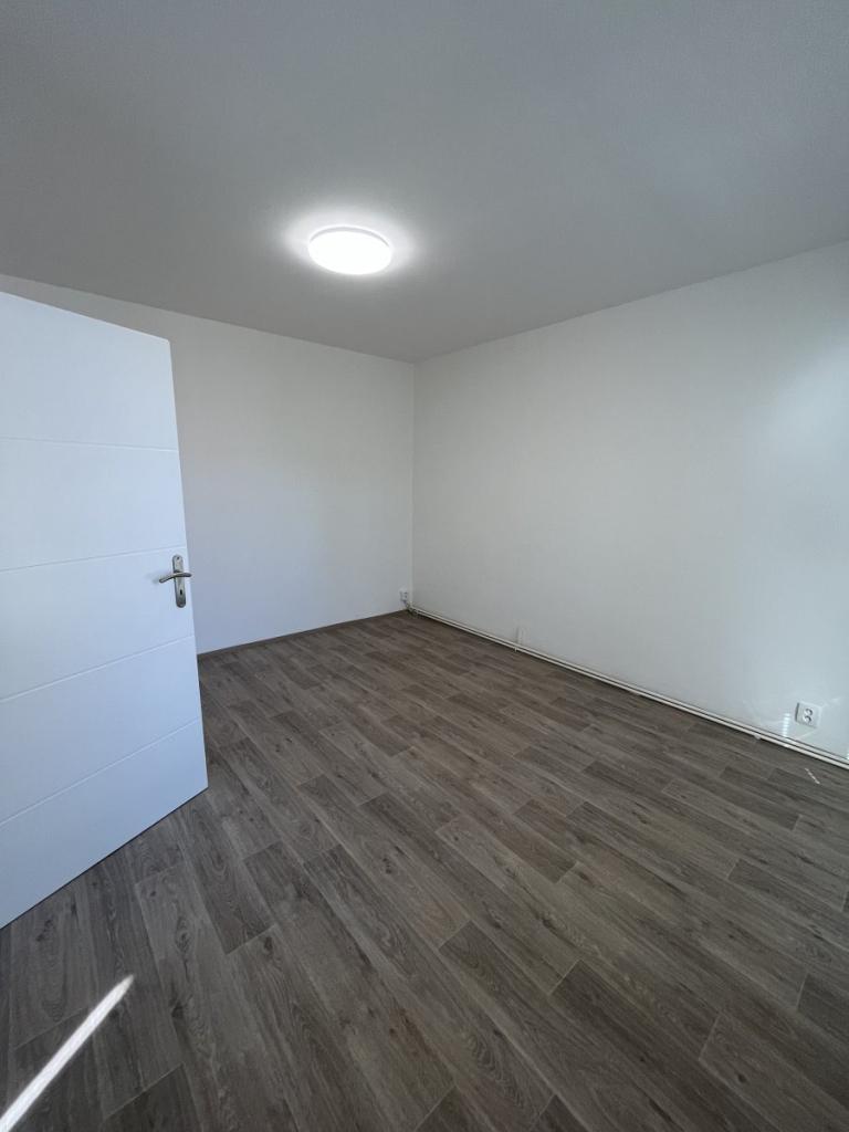 Pronájem bytu 3+1 72 m2, Slušovice – náhled fotky 5