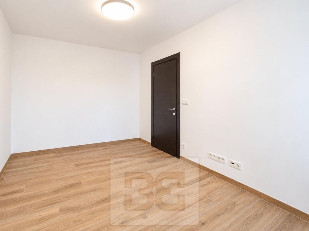 Pronájem bytu 2+kk 55 m2, České Budějovice – náhled fotky 11