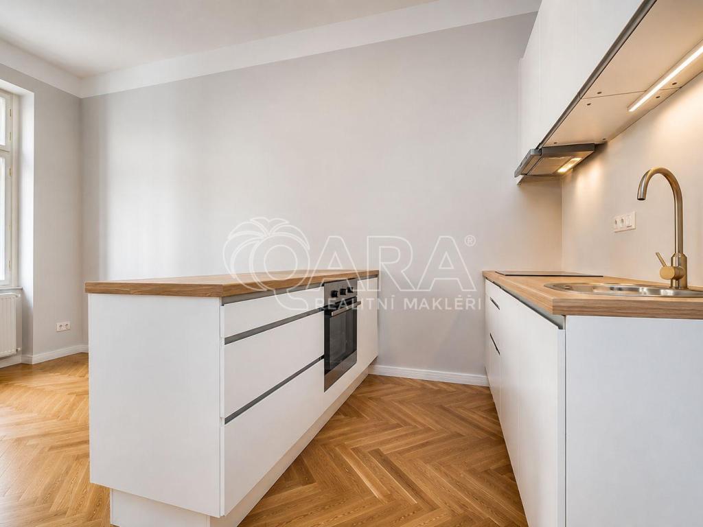 Pronájem bytu 3+kk 107 m2