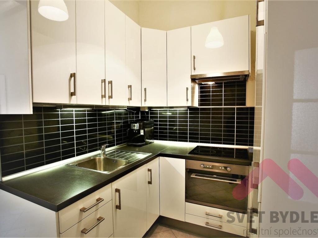 Pronájem bytu 2+kk 47 m² – pohled 6