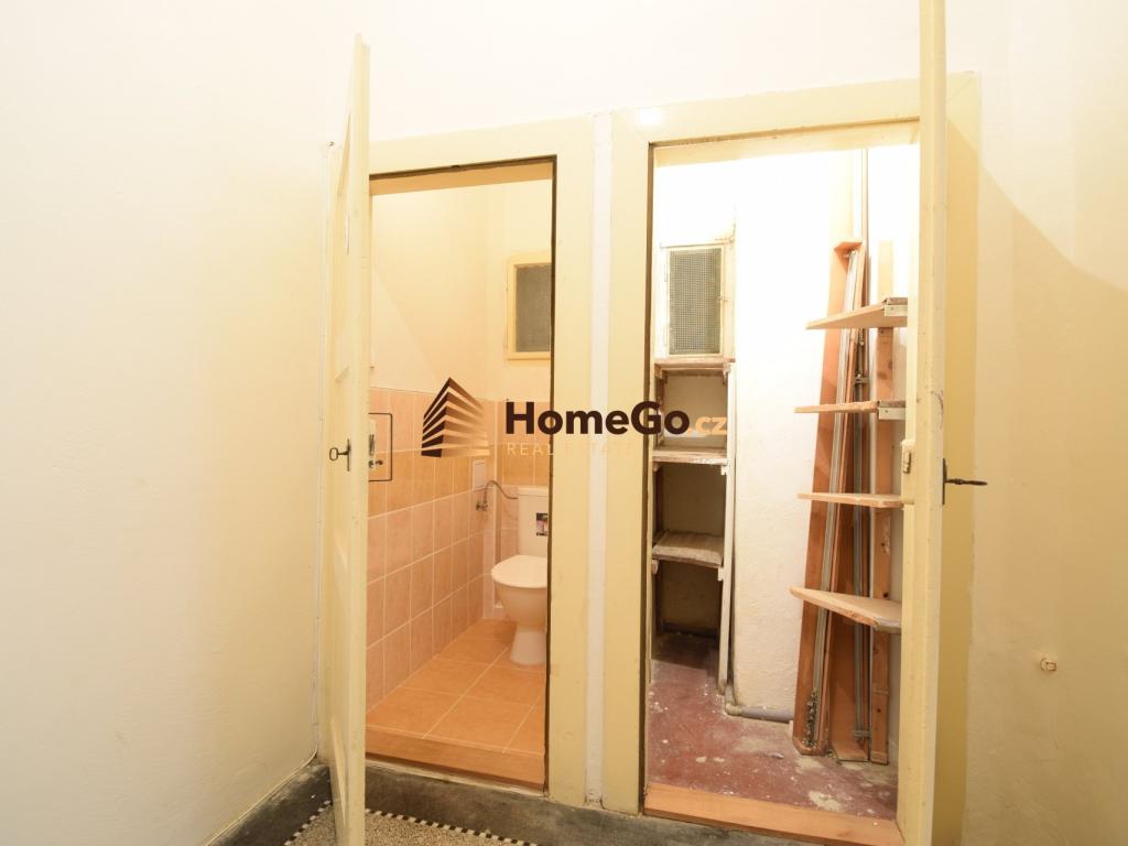 Pronájem bytu 2+kk 45 m2, Praha – náhled fotky 14