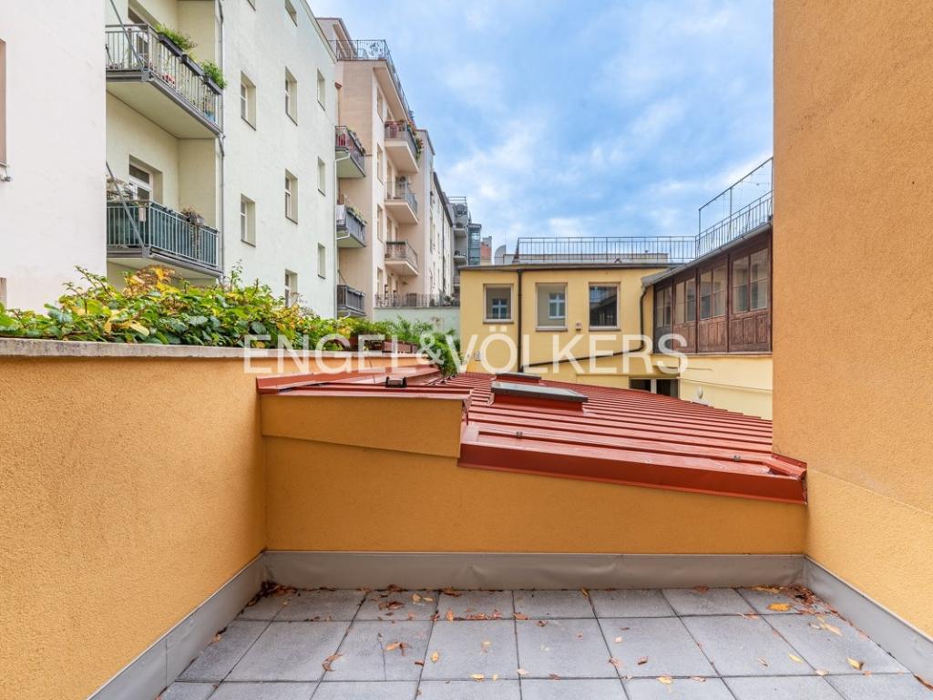 Pronájem bytu 1+kk 42 m2