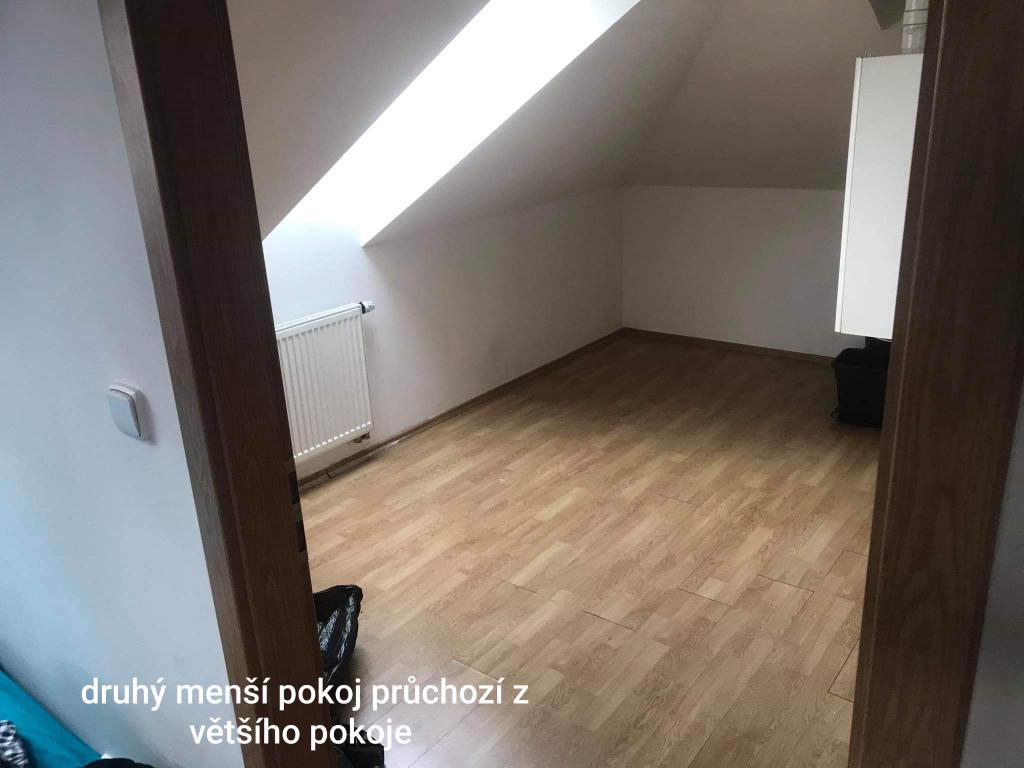 Spolubydleni bytu celý pokoj 100 m2