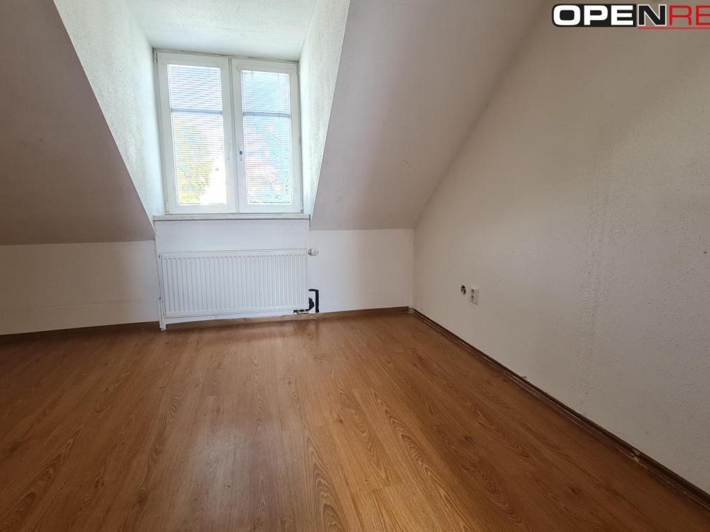 Pronájem bytu 4+1 90 m2