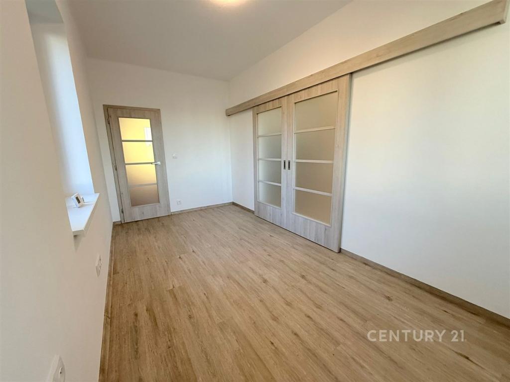Pronájem bytu 3+1 77 m2