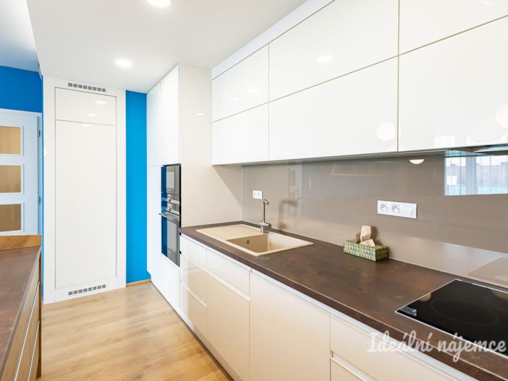 Pronájem bytu 2+kk 67 m2