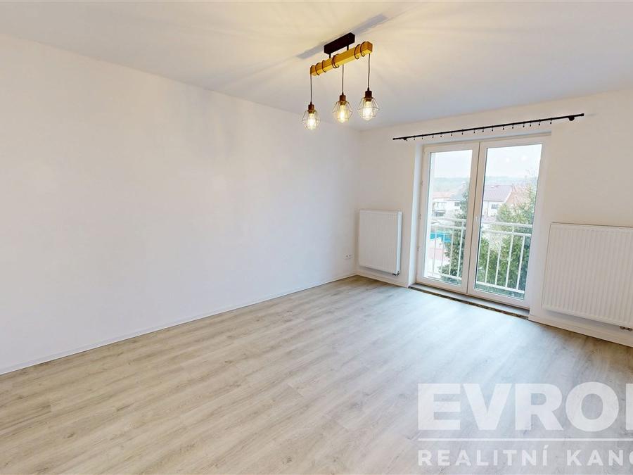 Pronájem bytu 2+kk 52 m2