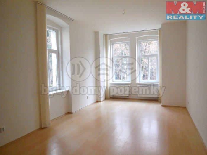 Pronajem bytu 3+kk 925 m2