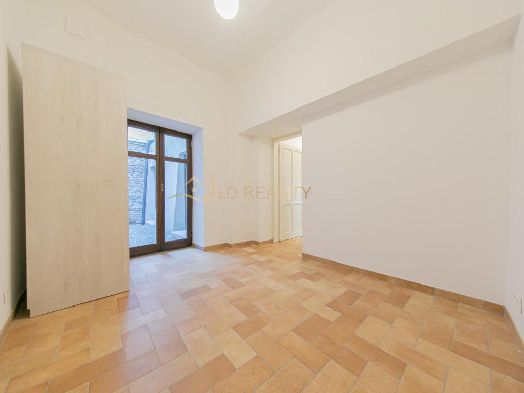 Pronájem bytu 1+1 31 m2