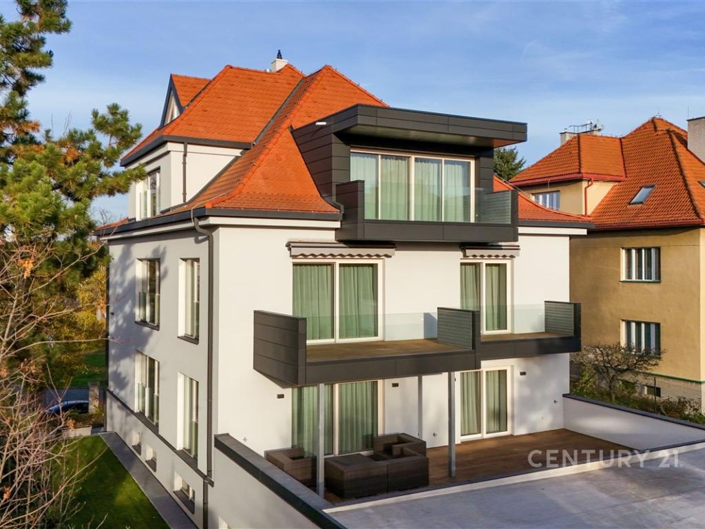 Pronájem bytu 3+kk 137 m2, Praha – náhled fotky 18