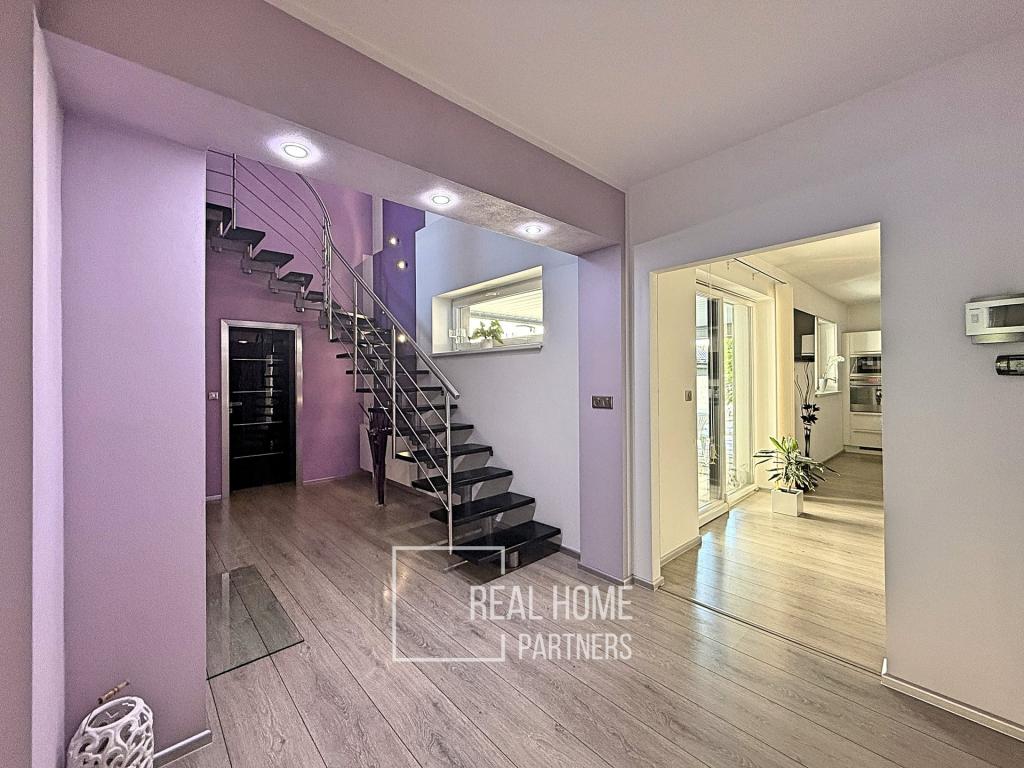 Prodej domu 240 m2, Letonice – náhled fotky 21