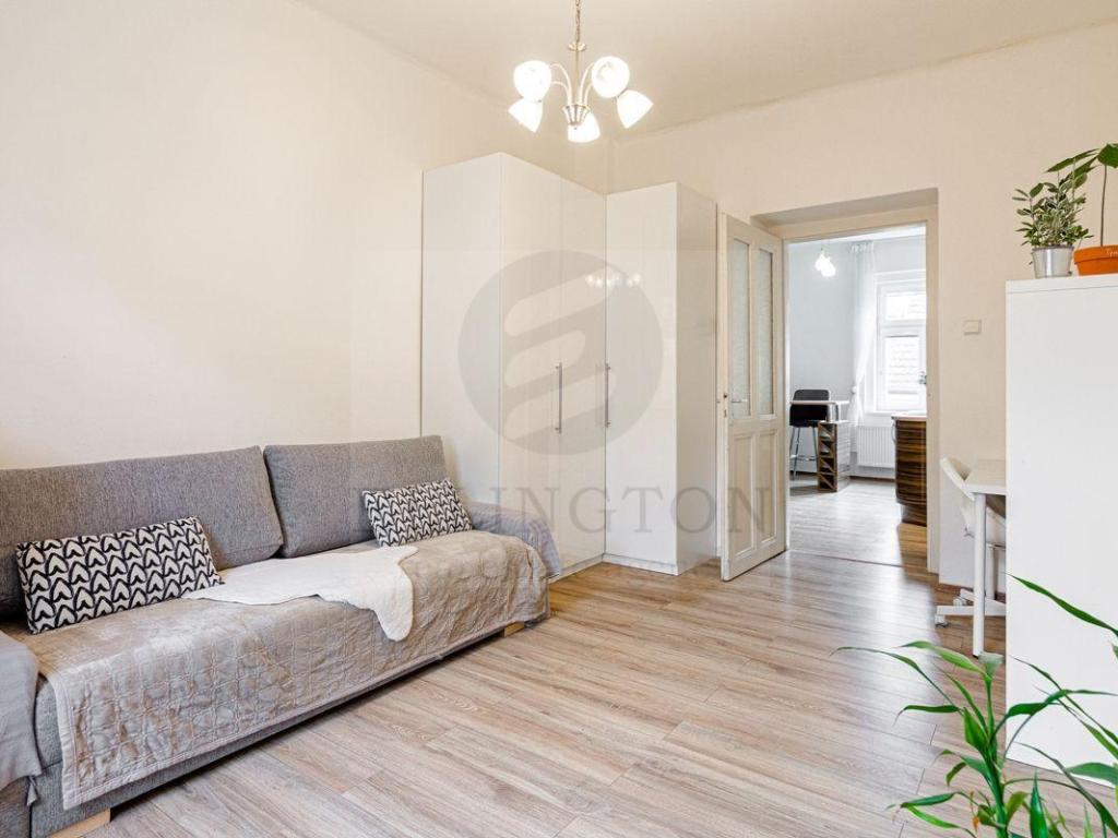 Pronájem bytu 1+1 39 m2